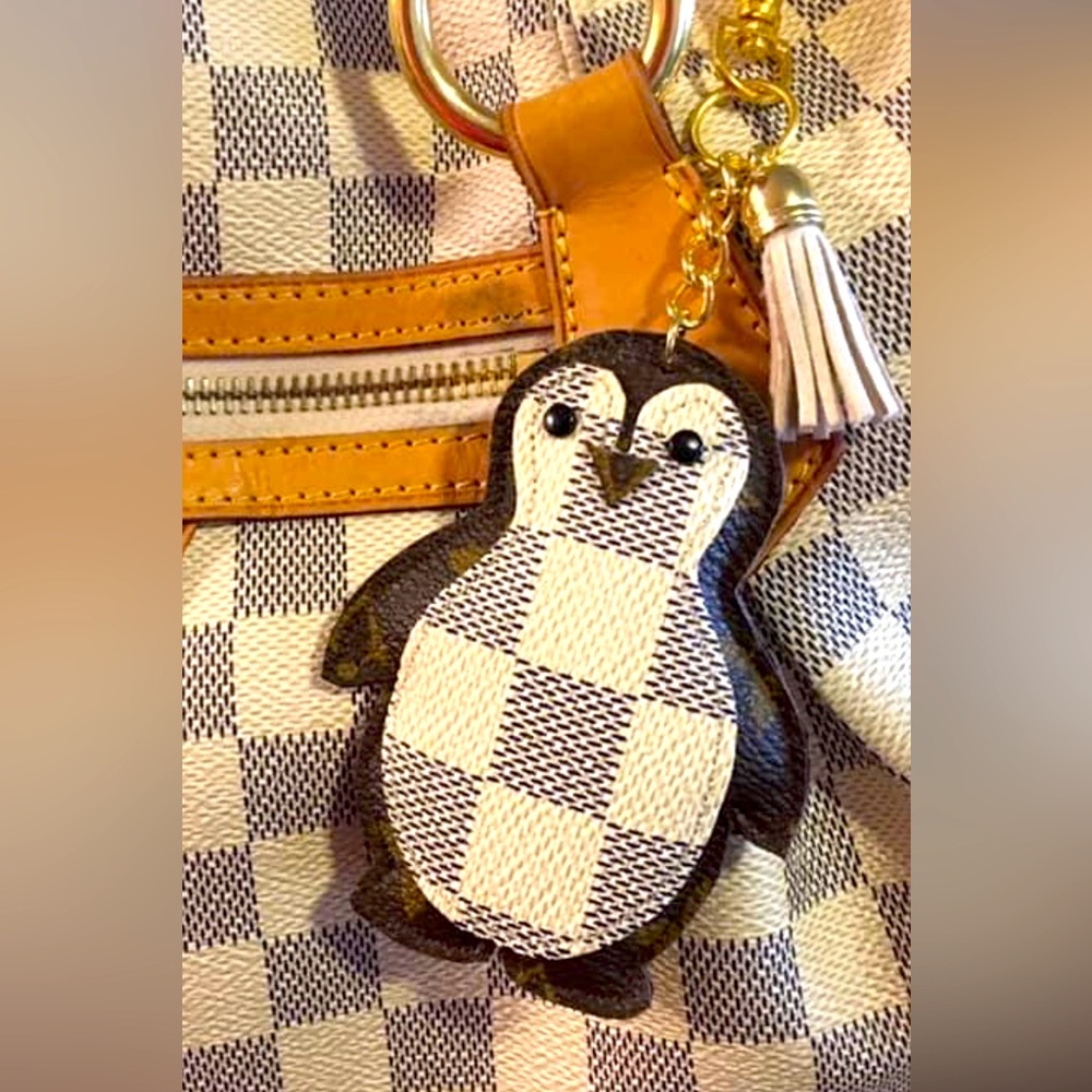 Penguin purse charm
